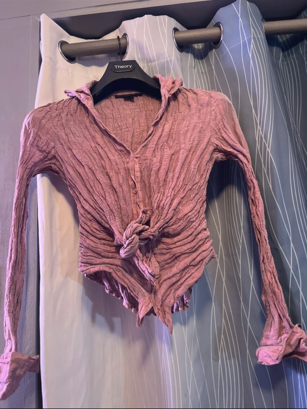 Lafayette 148 Blouse Silk Blend
Woman Mauve Button Down Crinkle Plissé
Texture